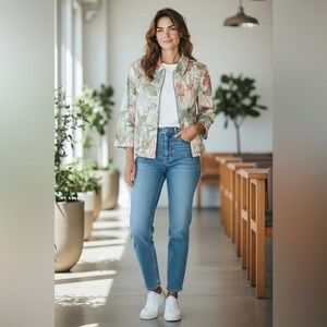 NWT Chico's Floral spring summer 3/4 sleeve jacket Size 1